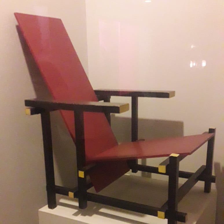 Red Blue Chair · Brooklyn Museum