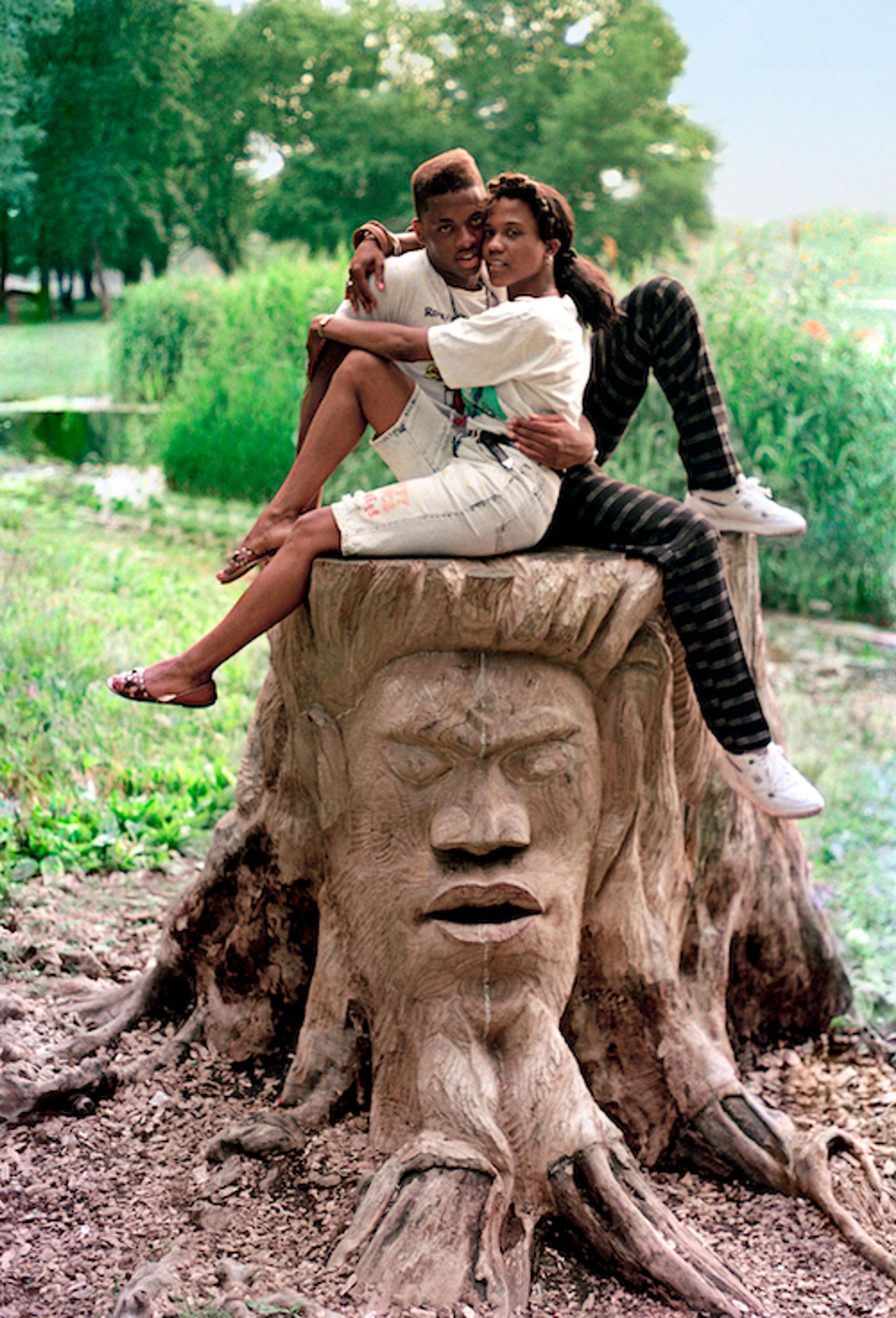 Jamel Shabazz (born Brooklyn, New York, 1960). <i>The Art of Love</i>, Prospect Park, Brooklyn, 1988. © Jamel Shabazz