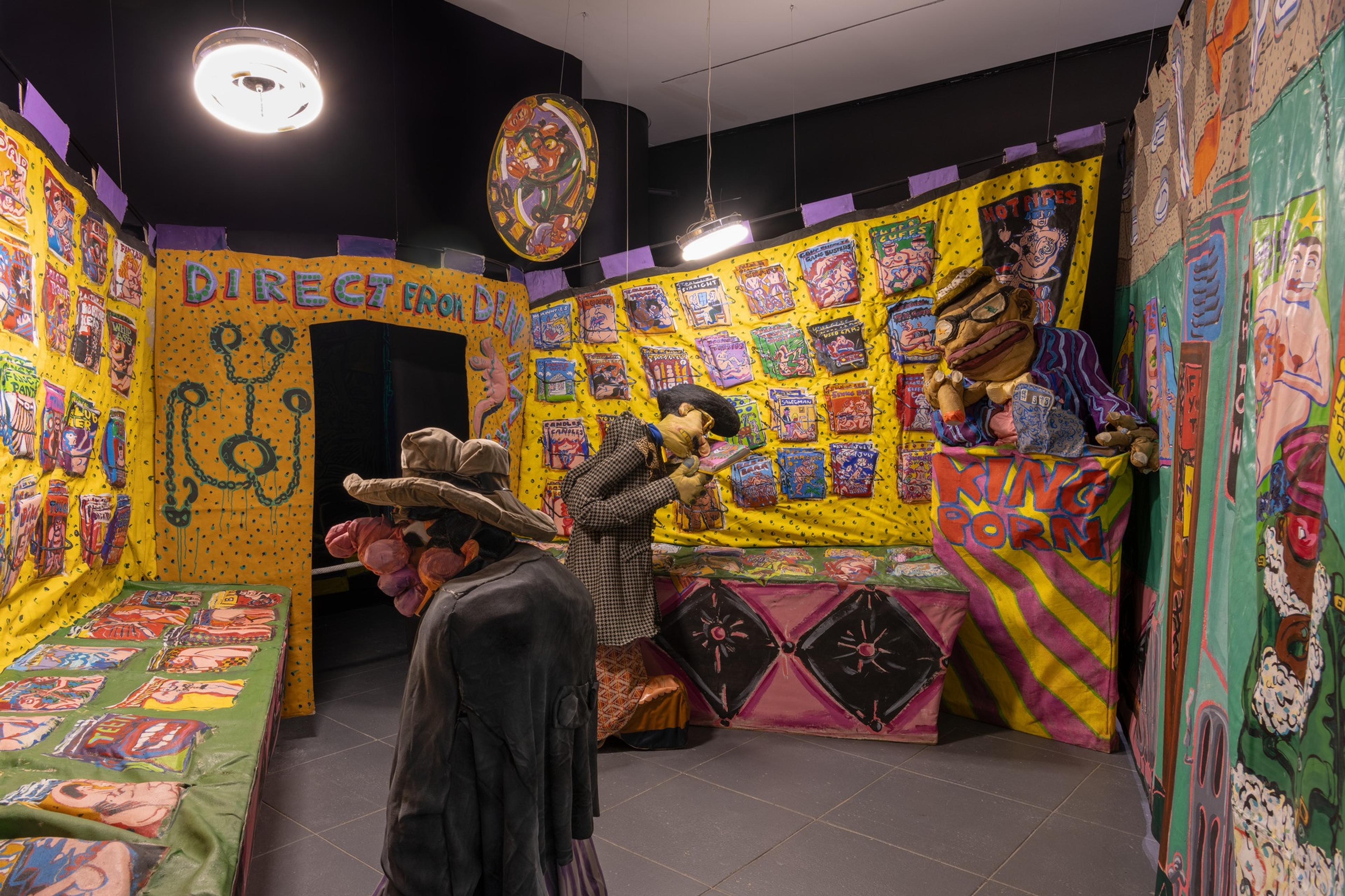 Installation view of <i>Red Grooms, Mimi Gross, and The Ruckus Construction Co.: Excerpts from “Ruckus Manhattan.”</i> Brooklyn Museum, June 13–November 2, 2025. © Red Grooms, Member of Artists Rights Society (ARS). © 2025 Mimi Gross / Artists Rights Society (ARS), New York. (Photo: Paula Abreu Pita)