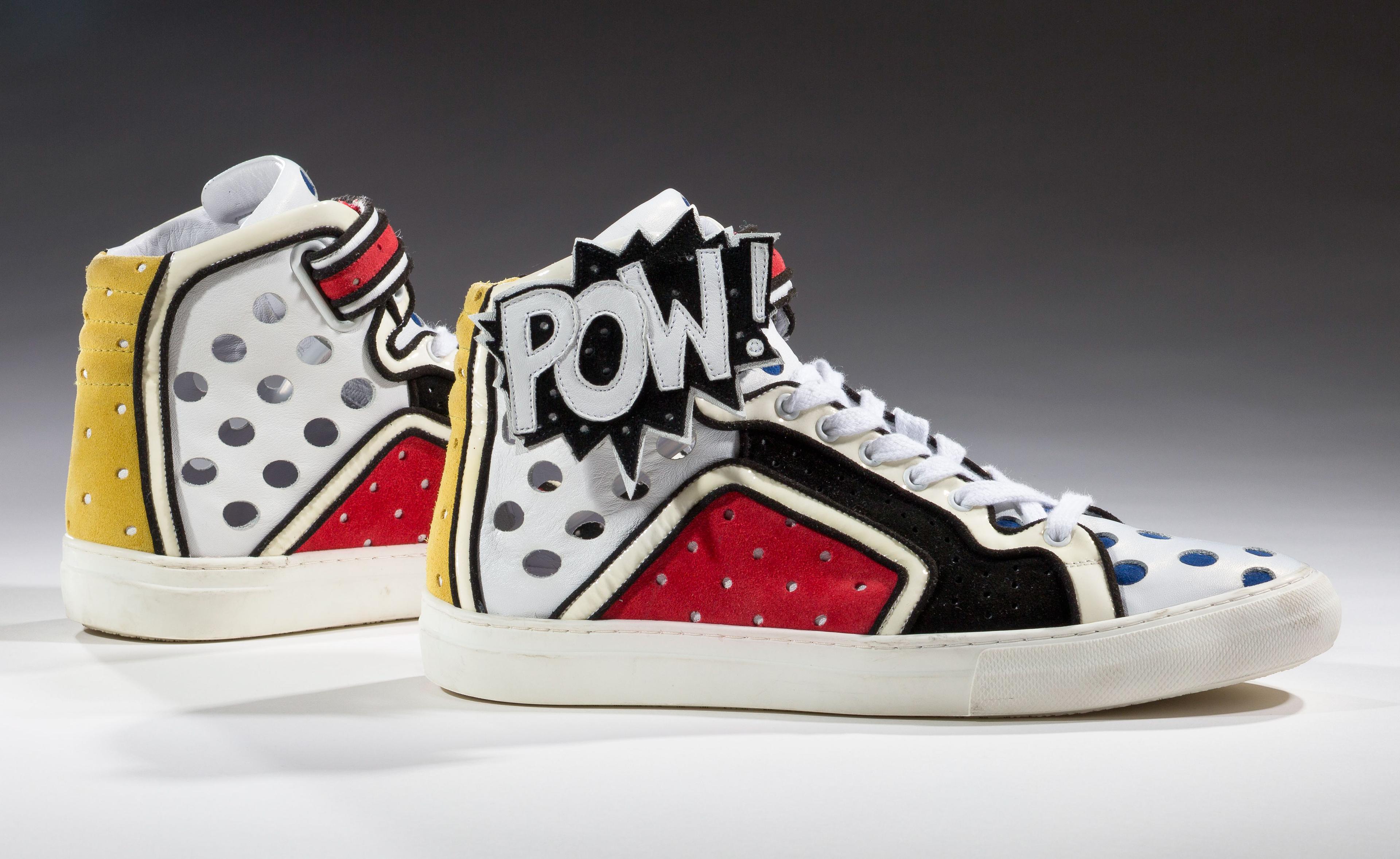 Pierre Hardy. Poworama, 2011. Collection of the Bata Shoe Museum, Toronto; Gift of Pierre Hardy. (Photo: Ron Wood. Courtesy American Federation of Arts/Bata Shoe Museum)