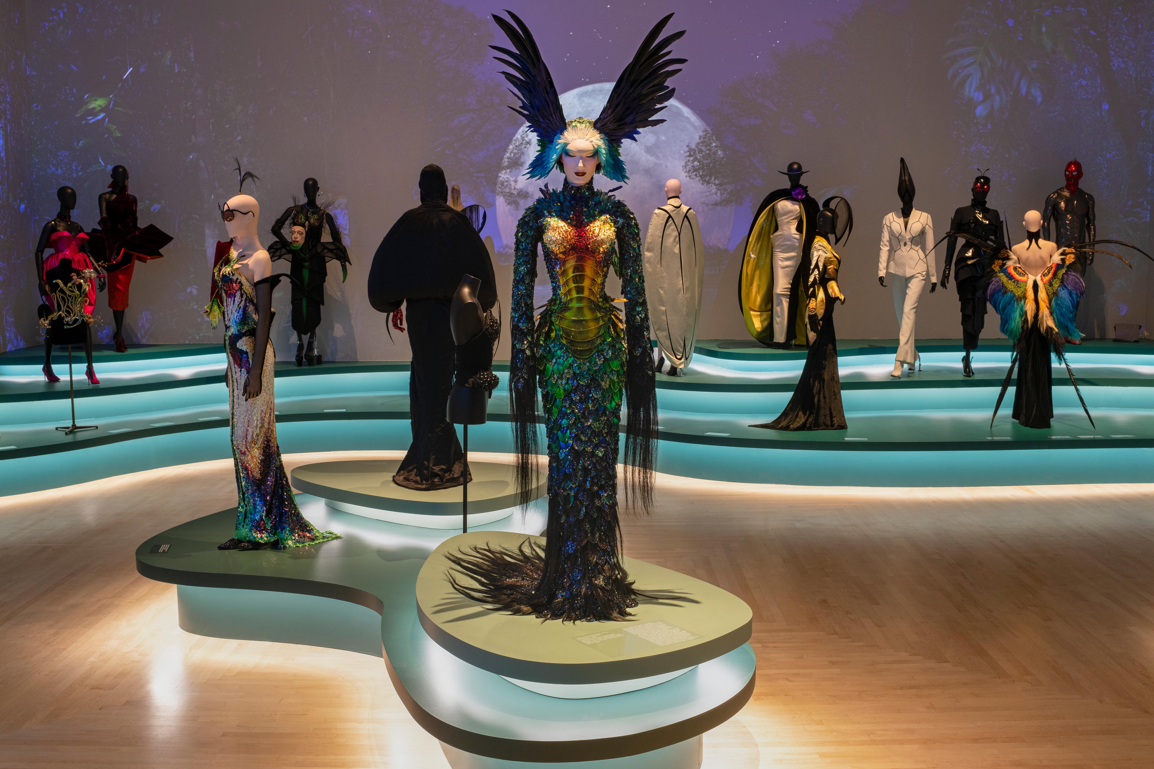 Left: Installation view, Thierry Mugler: Couturissime. Brooklyn Museum, November 18, 2022–May 7, 2023. (Photo: Danny Perez, Brooklyn Museum)