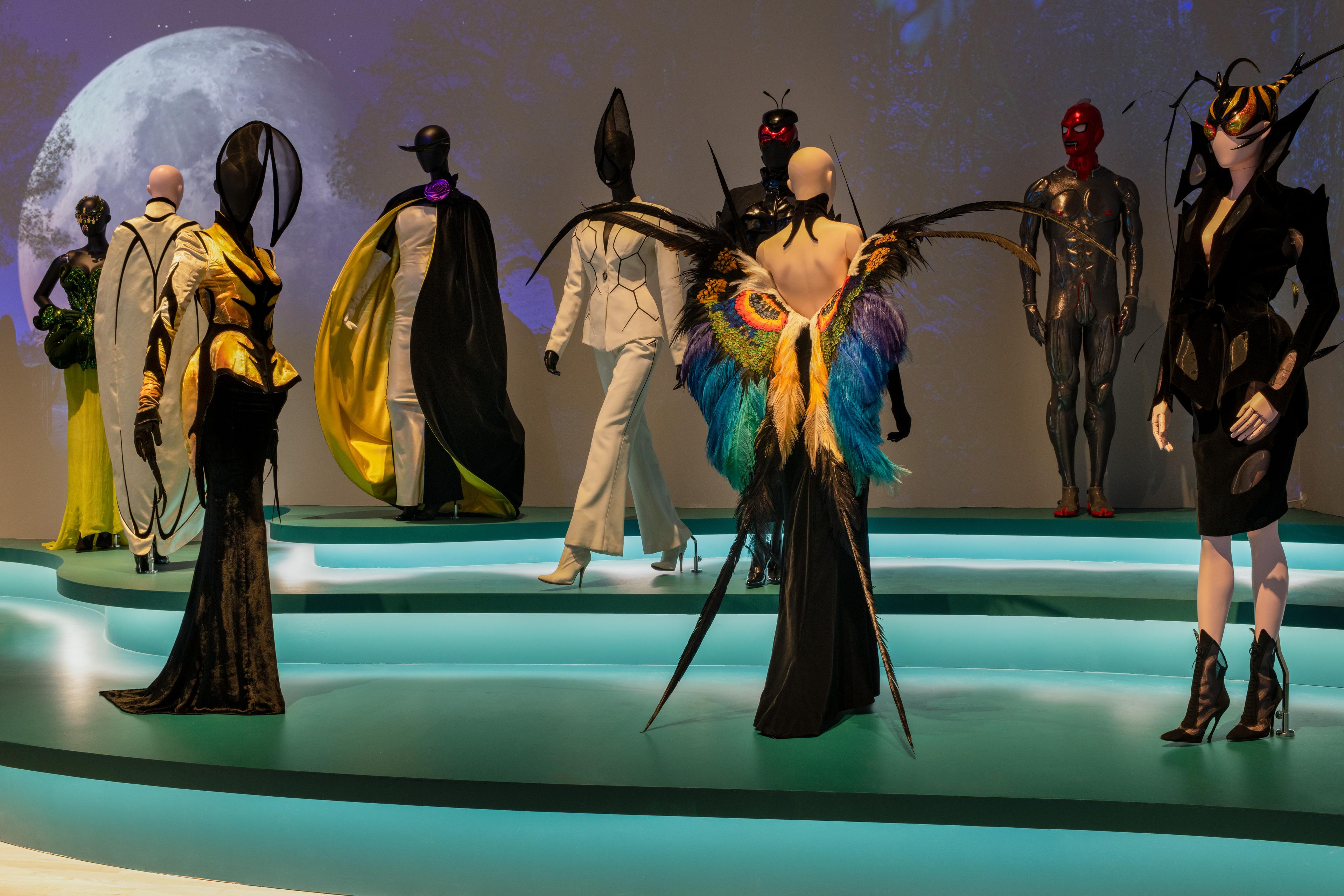 Left: Installation view, Thierry Mugler: Couturissime. Brooklyn Museum, November 18, 2022–May 7, 2023. (Photo: Danny Perez, Brooklyn Museum)