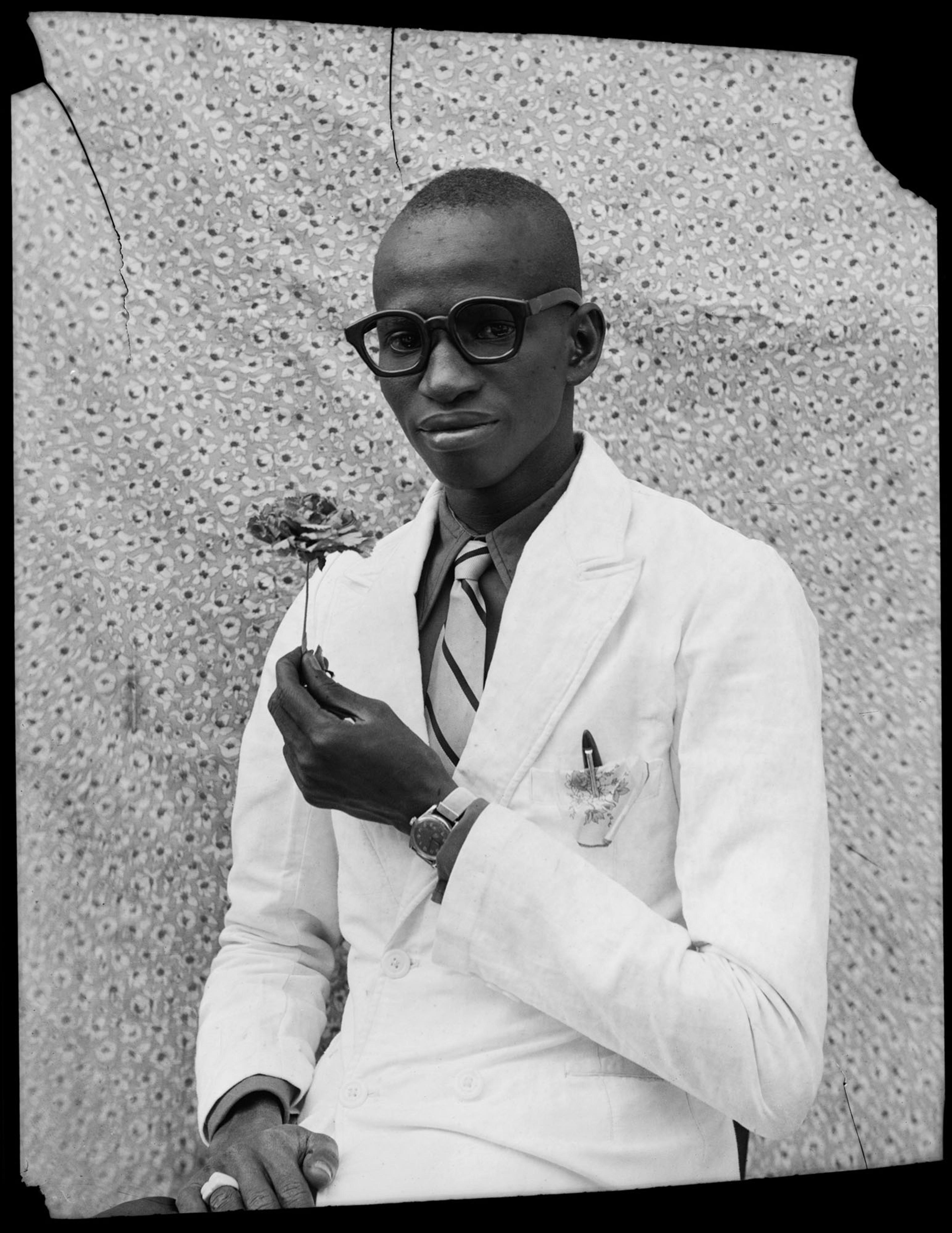 Seydou Keïta. Untitled, 1959, printed ca. 1994–2001. Gelatin silver print. Courtesy of The Jean Pigozzi African Art Collection. © SKPEAC/Seydou Keïta, courtesy The Jean Pigozzi Collection of African Art