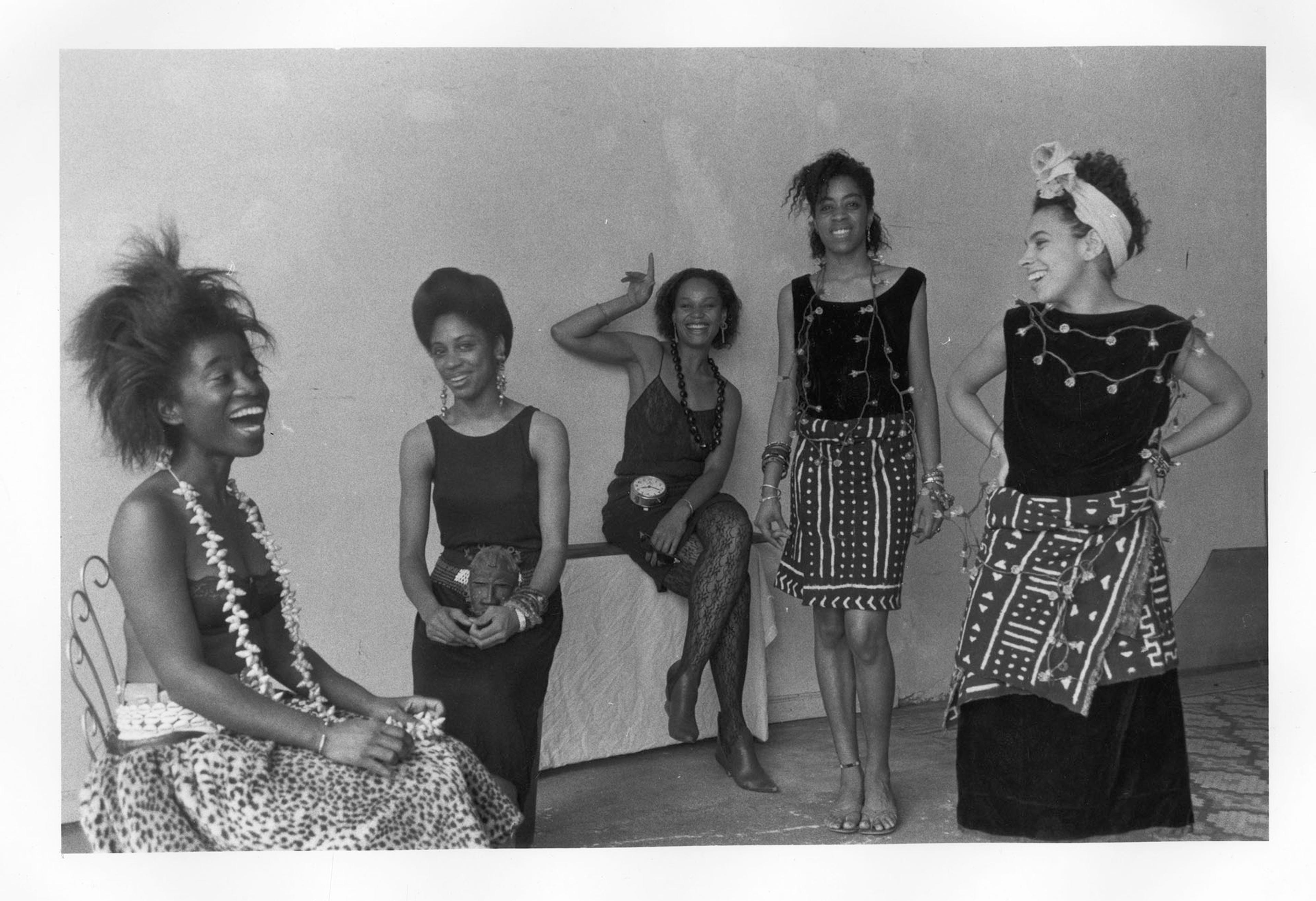 Lorna Simpson (American, born 1960). Rodeo Caldonia (Left to Right: Alva Rogers, Sandye Wilson, Candace Hamilton, Derin Young, Lisa Jones), 1986. Photographic print, 8 x 10 in. (20.3 x 25.4 cm). Courtesy of Lorna Simpson. © 1986 Lorna Simpson