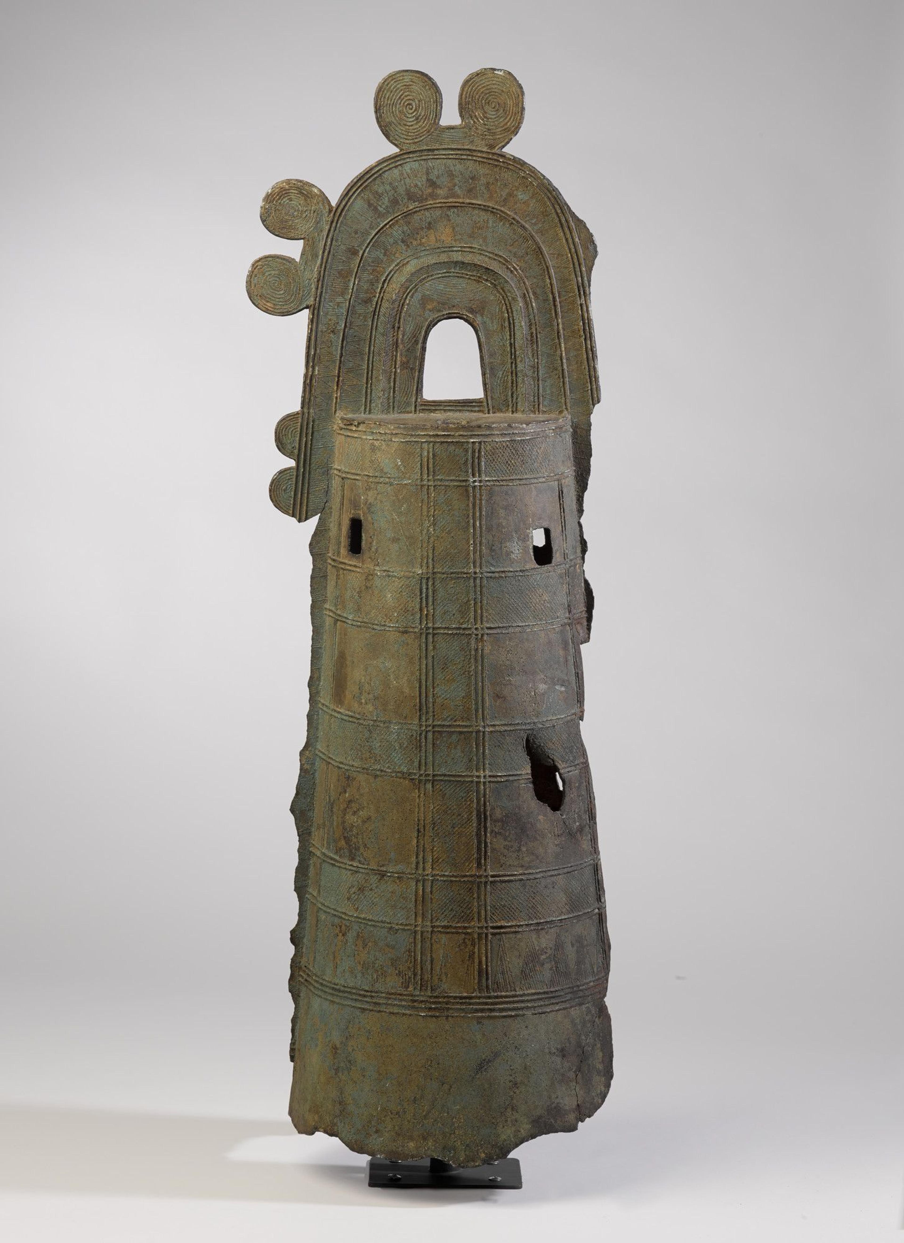 Bell-Shaped Ritual Object (Dotaku). Japan, middle to late Yayoi period, 100–300 C.E. Bronze, 34 1/2 × 11 1/2 in. (87.6 × 29.2 cm). Brooklyn Museum; Gift of Mr. and Mrs. Milton J. Lowenthal, 67.198. (Photo: Brooklyn Museum)