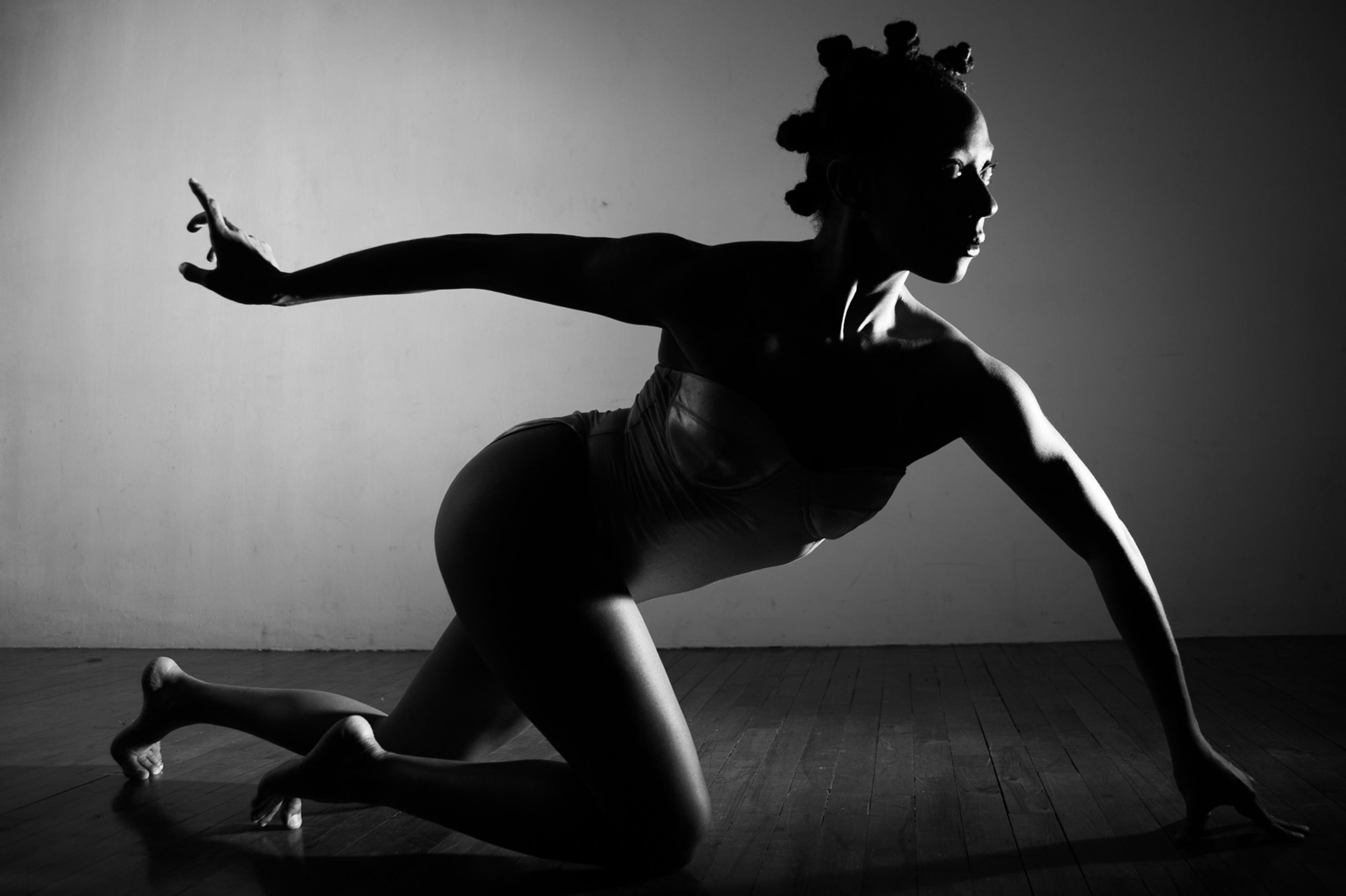 Fana Fraser performs. (Photo: Whitney Browne)