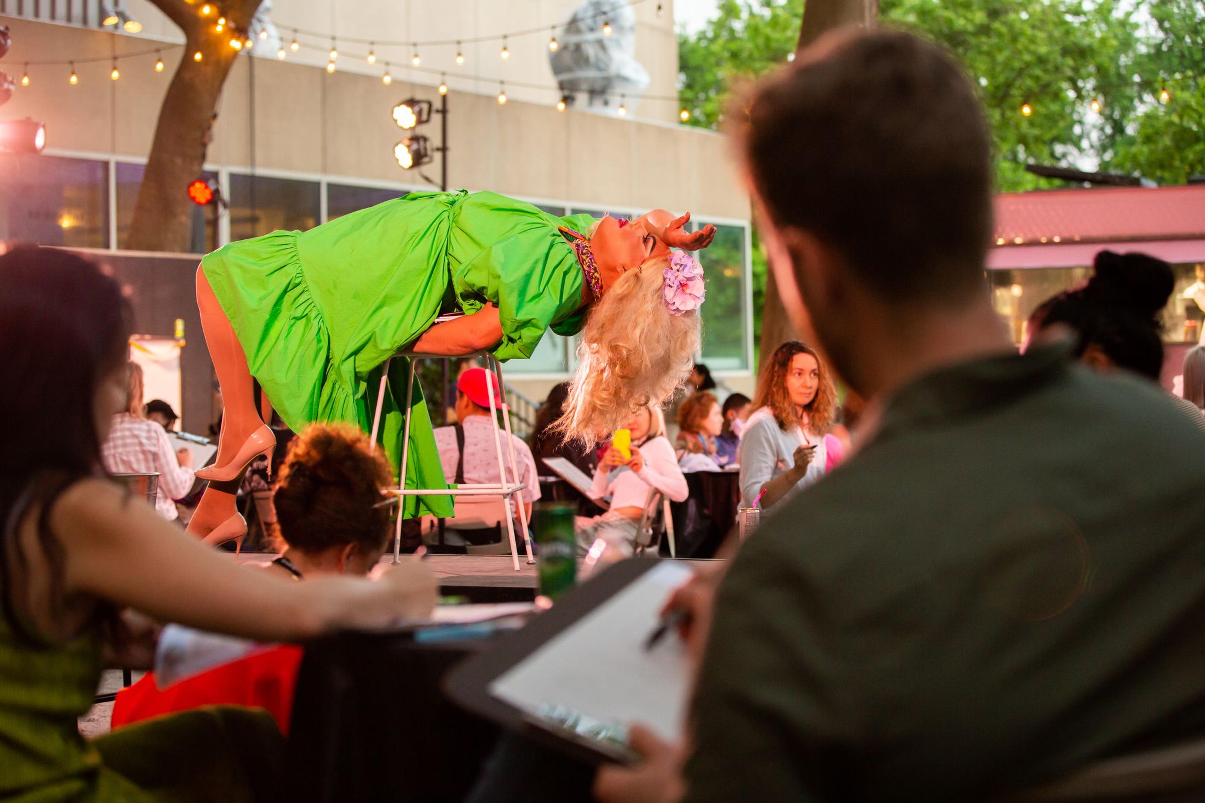 Hannah Lou poses at Drink and Draw, June 2021. (Photo: Chris Alfonso)