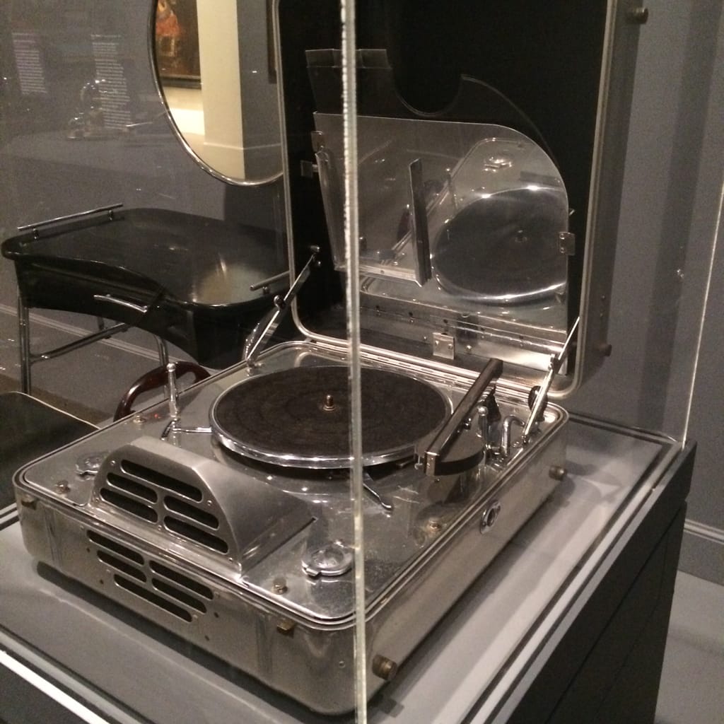 RCA Victor Special Model K, Portable Electric Phonograph