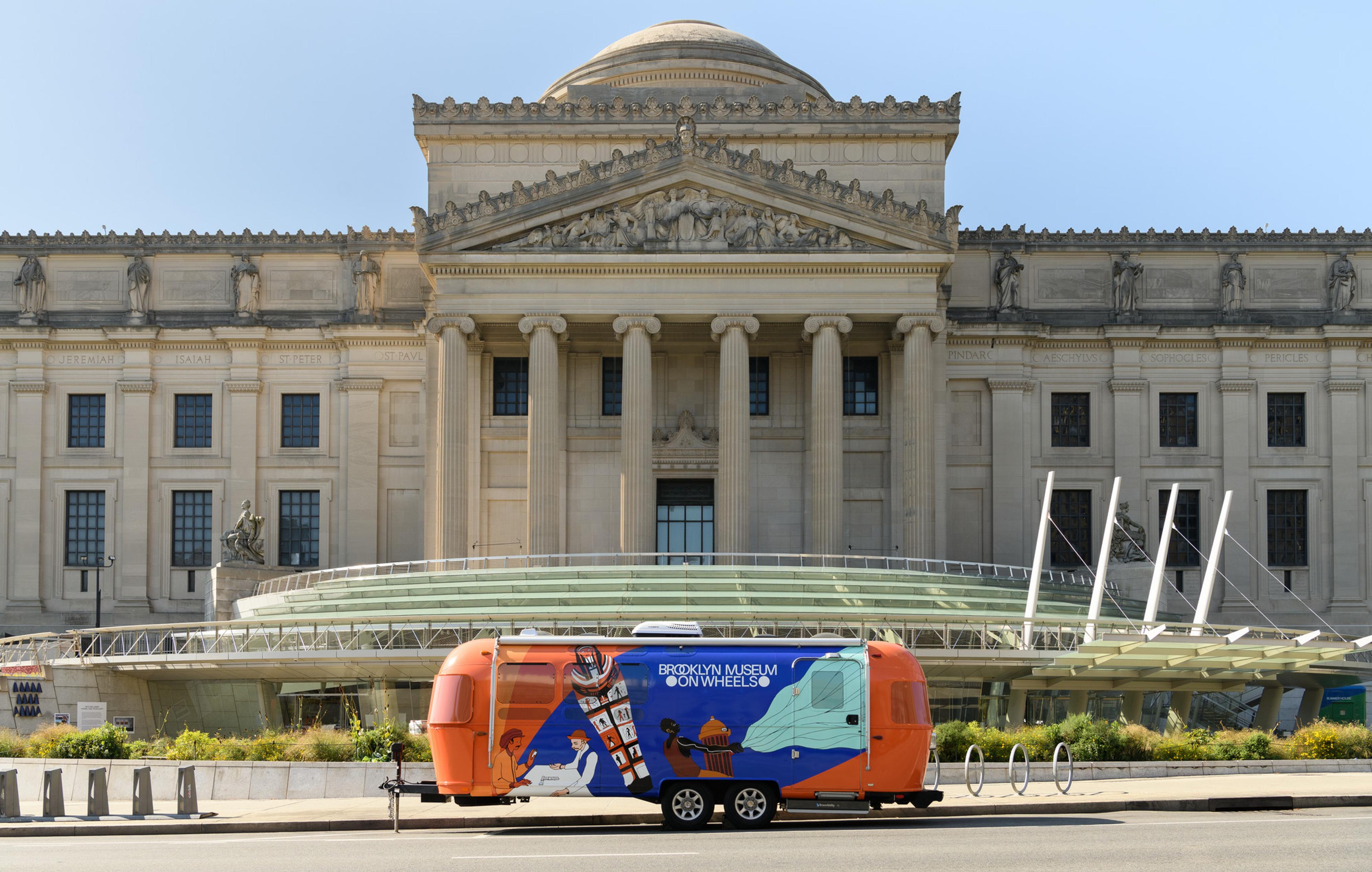 An Airstream trailer in front of the Brooklyn Museum