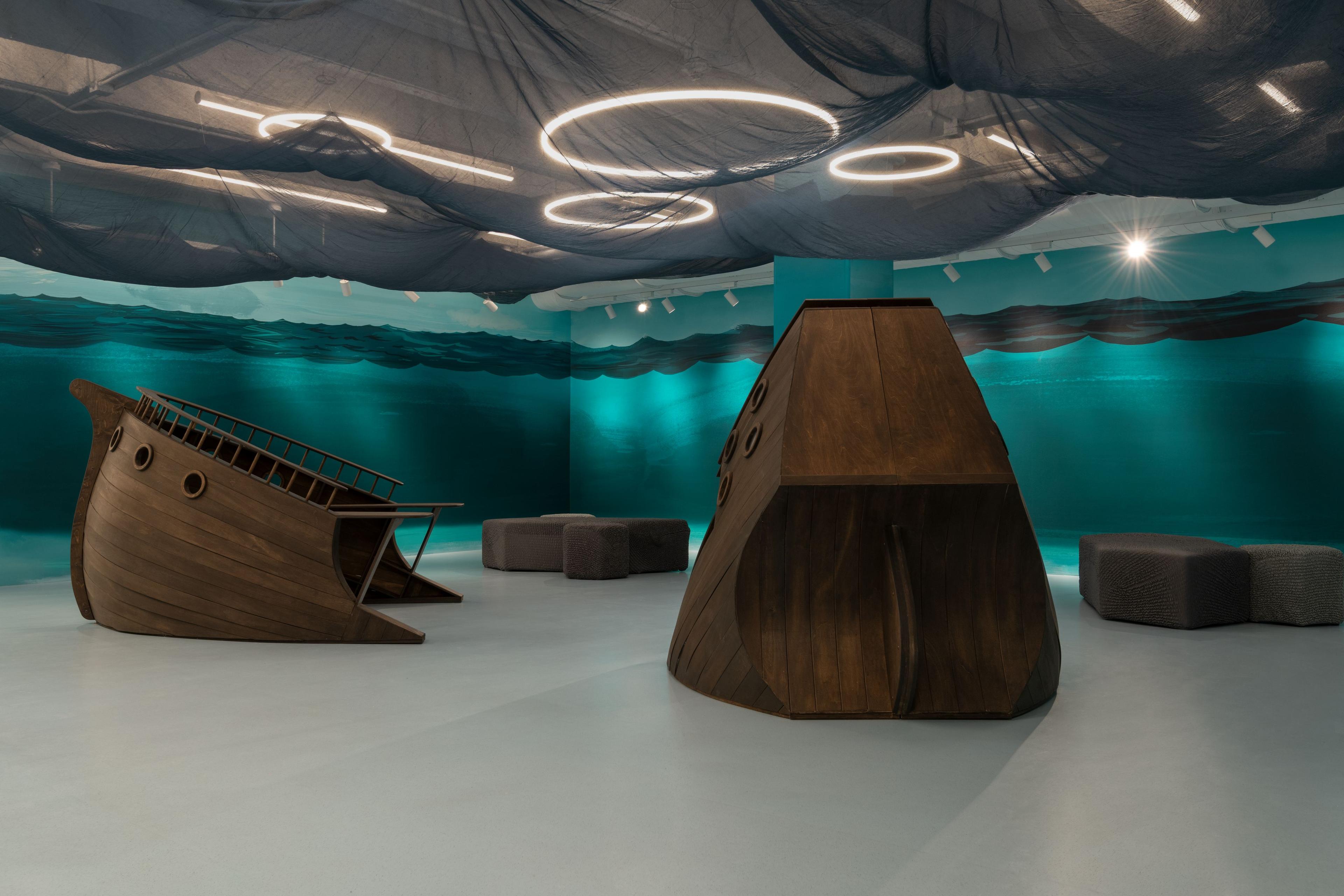 Installation view of <i>Oliver Jeffers: Life at Sea</i>. Brooklyn Museum, September 19, 2025–April 26, 2026. (Photo: Paula Abreu Pita)