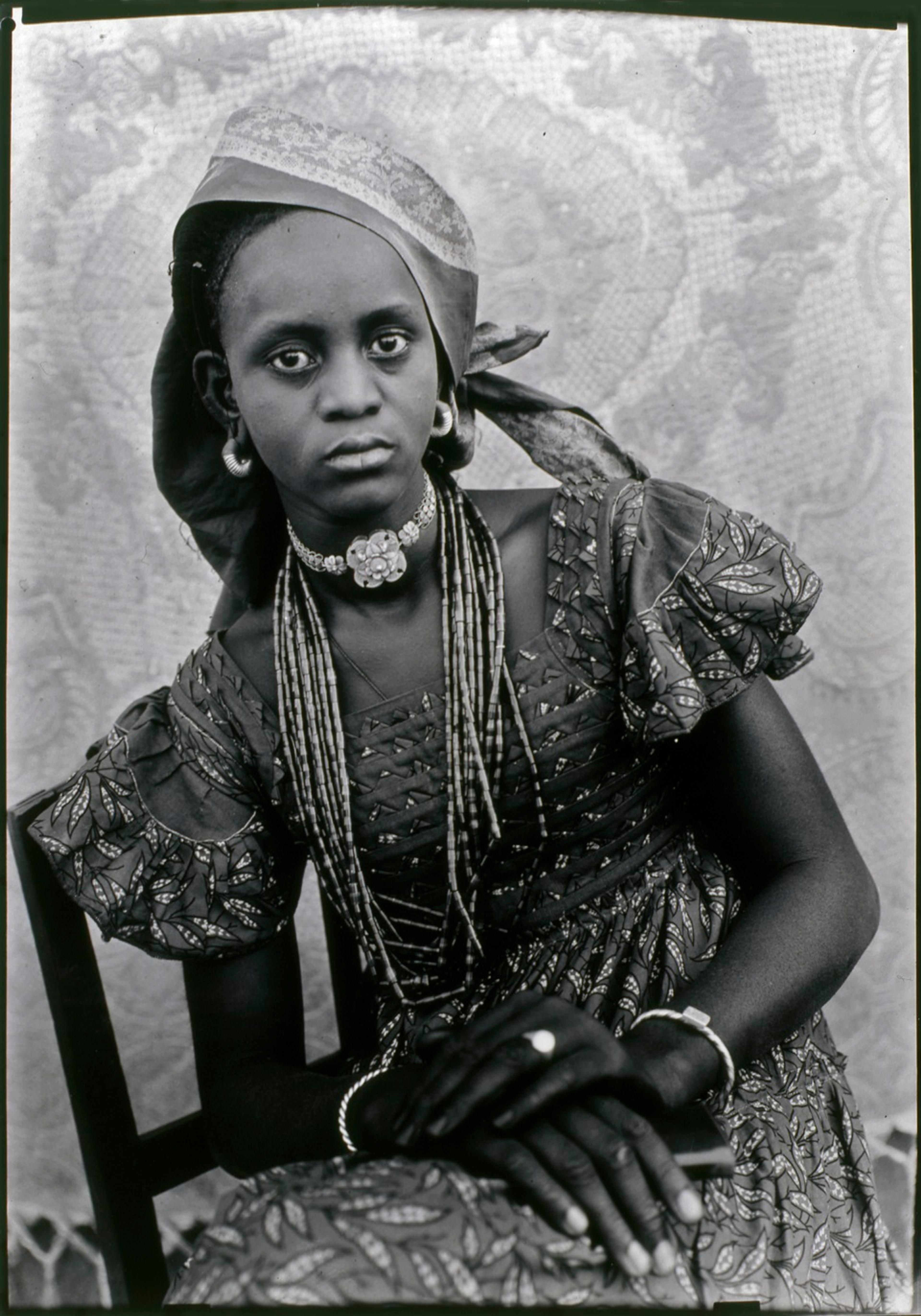 Seydou Keïta. Untitled, 1949–51, printed 1995. Gelatin silver print. Courtesy of The Jean Pigozzi African Art Collection. © SKPEAC/Seydou Keïta, courtesy The Jean Pigozzi Collection of African Art